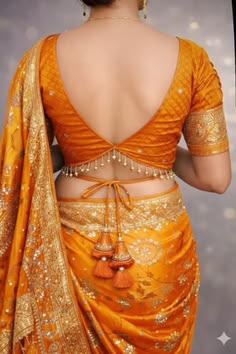 Jhanvi Halter Blouse